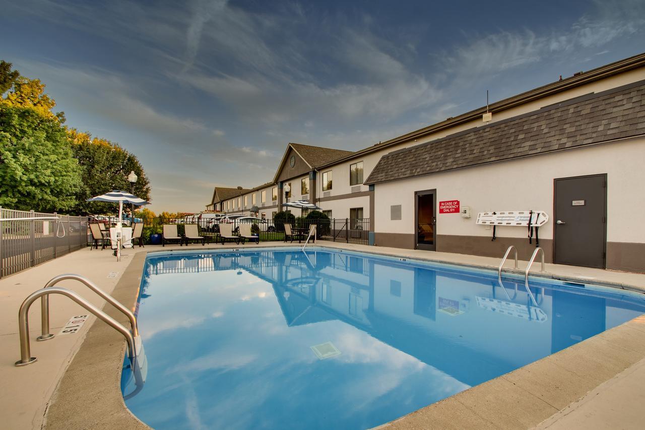 Greenfield Inn & Suites Owensboro, Ky Airport Exterior foto